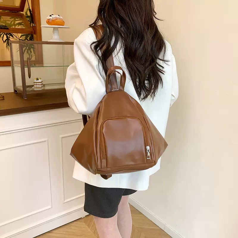 時尚輕便雙肩包